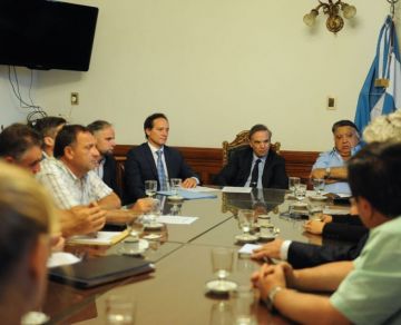 Reunión en el Senado por el veto a la ley de Industria Naval